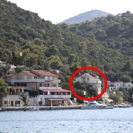 Zaklopatica 8346a Lastovo